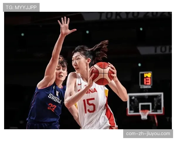 李缘能否成为中国女篮未来的核心主控 U系列1米7主控难堪大任引发担忧